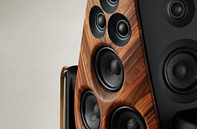 The Beolab 90 Monarch (2).jpg