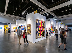 LA_Art_Show_Floor_2021_(CREDIT BIRDMAN PHOTOS)(4).jpg