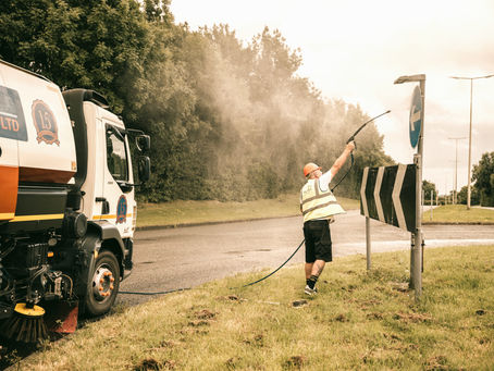 Yorks Sweeper Hire Ltd – The Trusted Choice for Clean New Builds, Car Parks, Gully Cleaning, and Jet Washing
