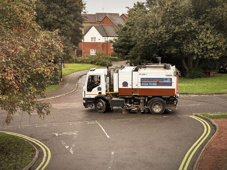 Yorks Sweeper Hire Ltd: Reliable Road Sweeping Services for Building Sites Across Bedfordshire and Surrounding Areas
