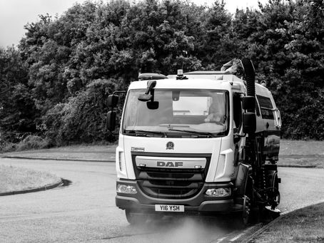 Yorks Sweeper Hire Ltd: Preparing for the Storms – Secure Your Winter Cleaning Services Early