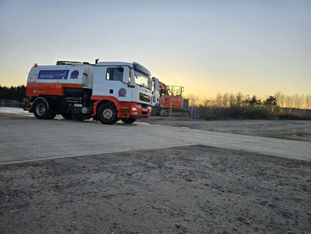 🚛 Yorks Sweeper Hire Ltd – Professional Road Sweeping & Site Cleaning Services in Luton