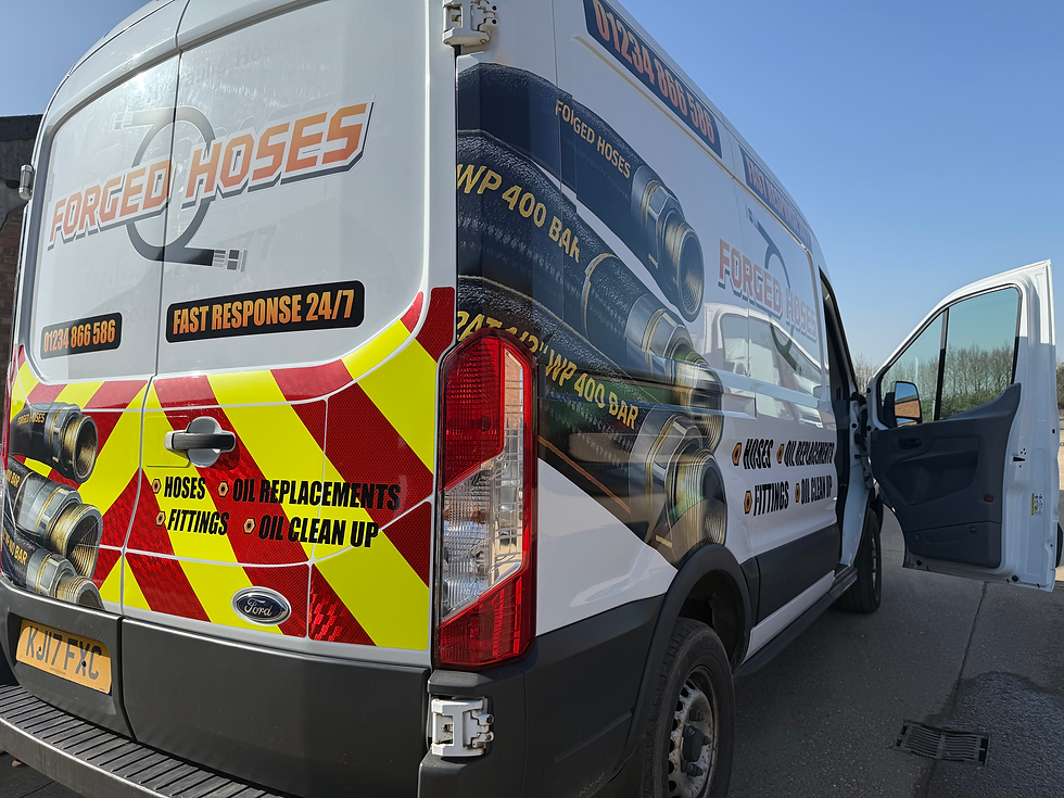 Image alt text: Mobile hydraulic hose replacement vehicle attending an emergency heavy machinery breakdown in St Neots.