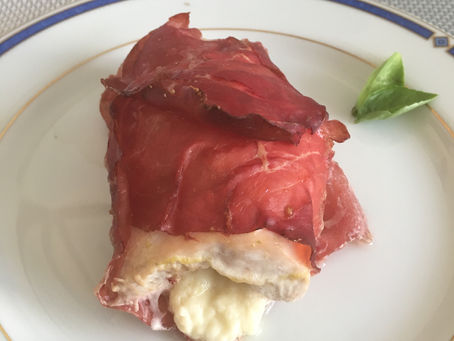 Roulade de poulet bleu/breasola