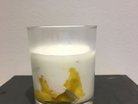 Mousse au citron sur son lit de mangue