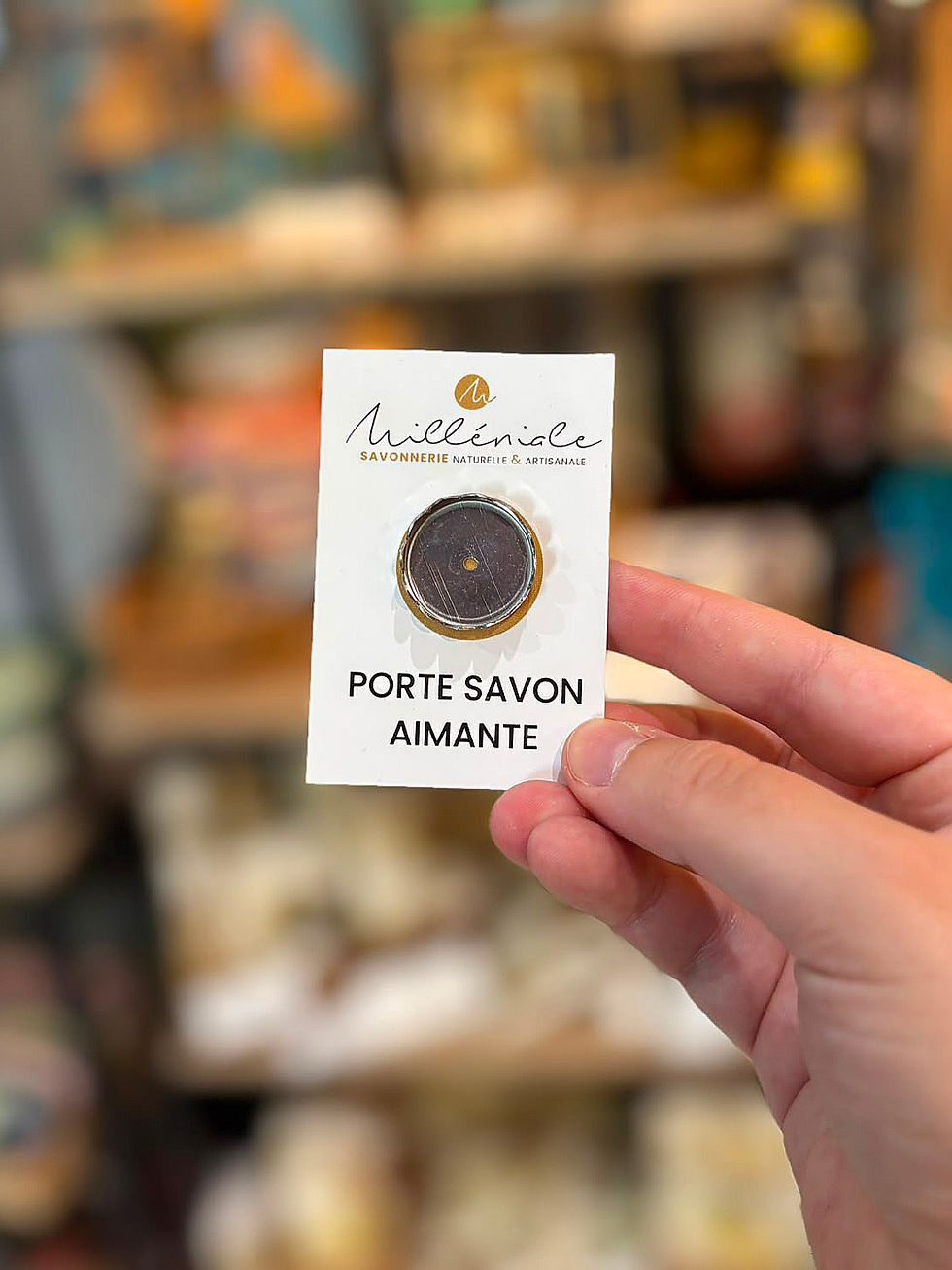 Porte-savon aimanté pour savon et shampoing solide Milléniale.