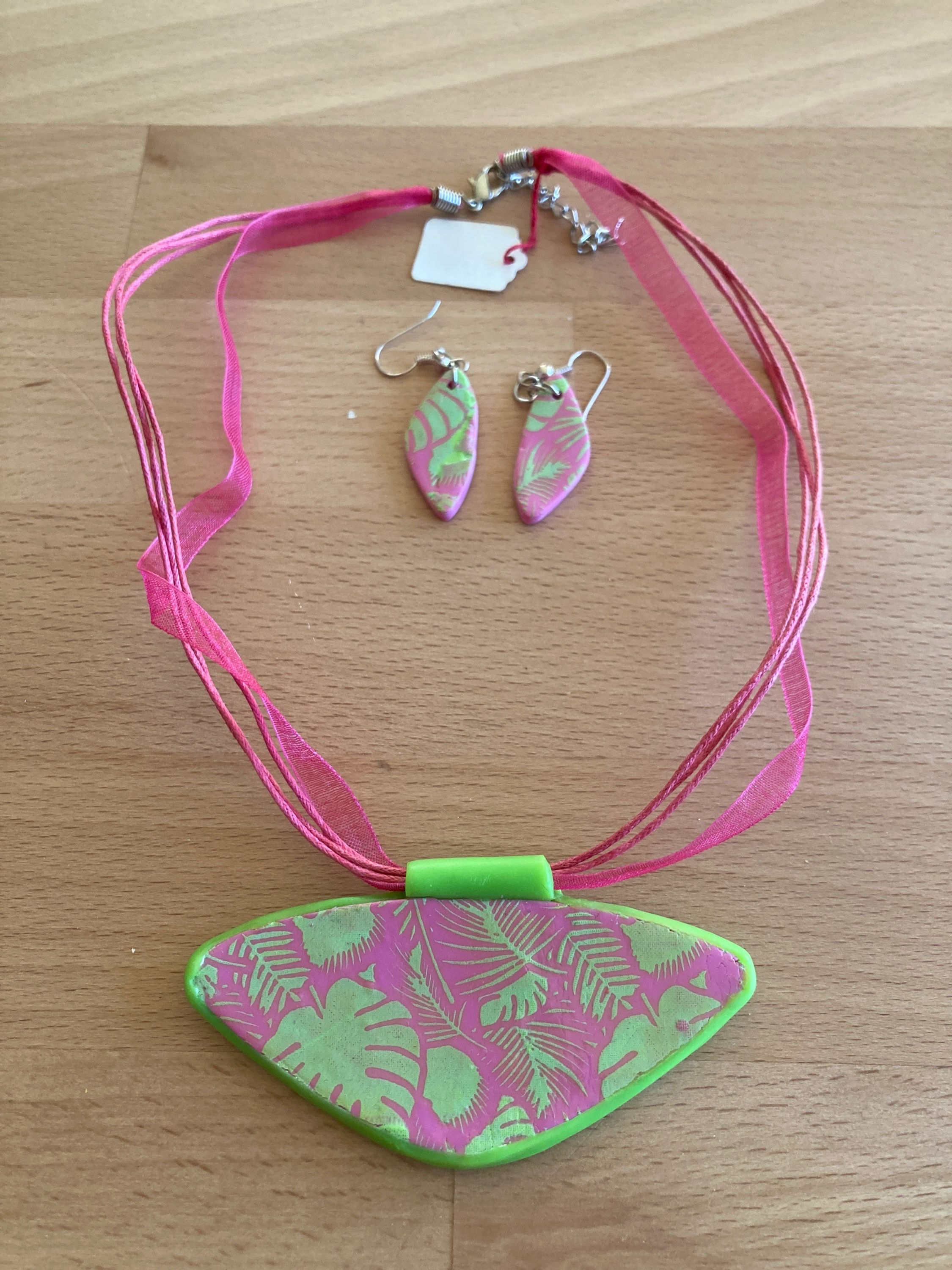 Ensemble tropical 🌴 vert et rose