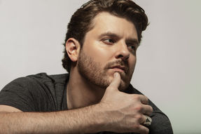 CHRIS YOUNG’S 14th ANNUAL FAN CLUB PARTY SET FOR JUNE 10