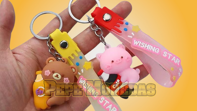 100pcs  Llaveros Cerditos Coloridos