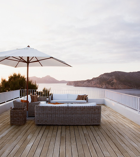Terrassenmöbel modernes Deck