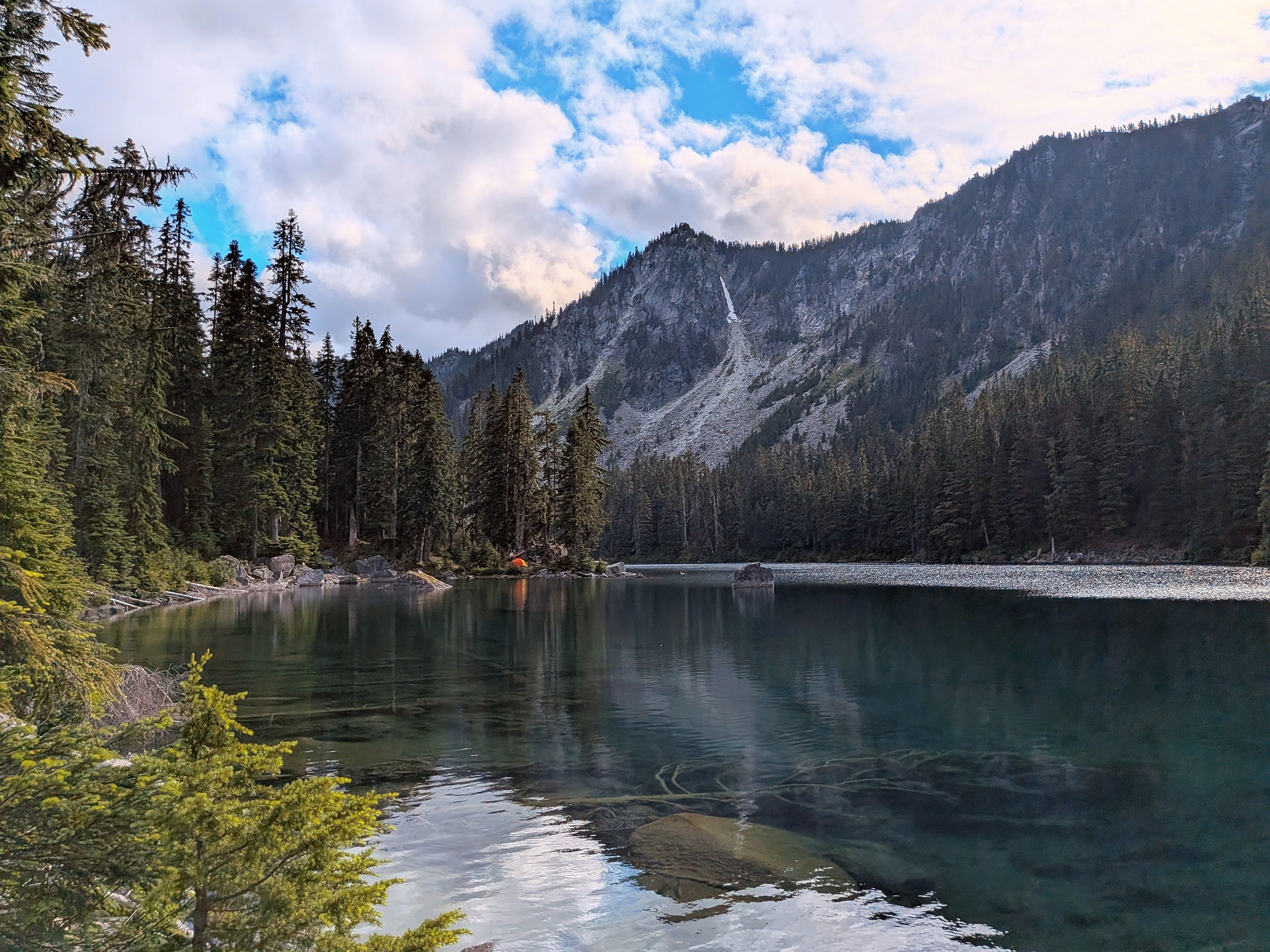 Suprise Lake in Washington