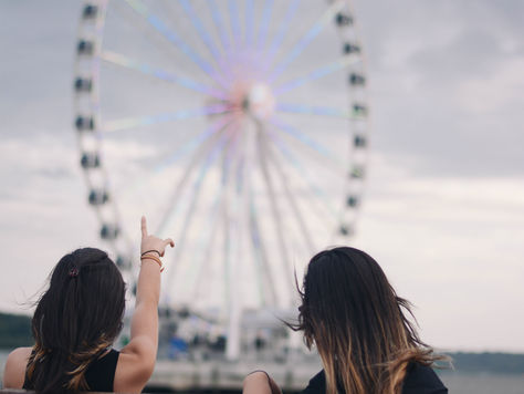 А вас беспокоит то, что не могут все друзья остаться друзьями?!