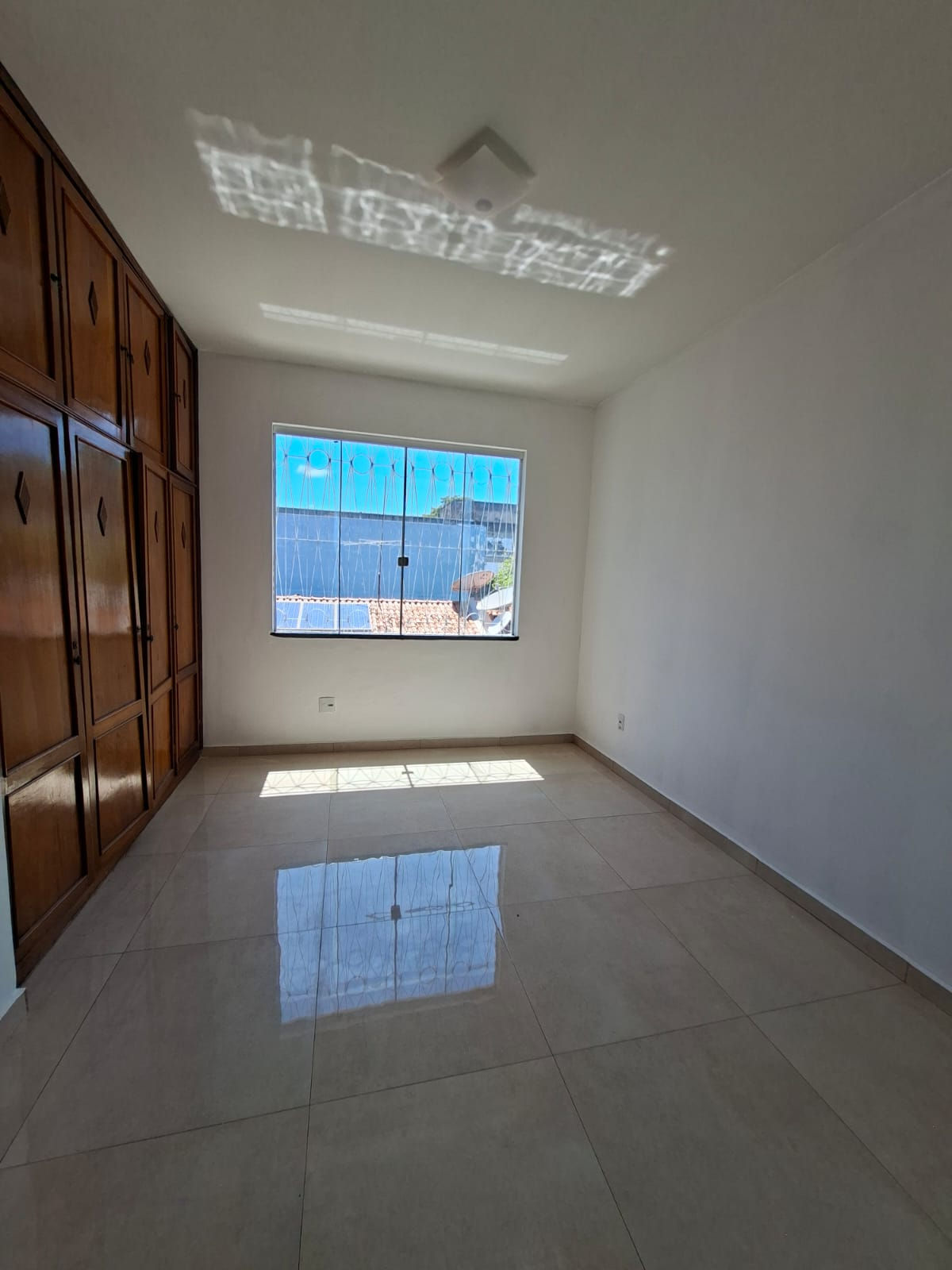 ALUGUEL 387 - CENTRO,  APTO COM 3 QUARTOS