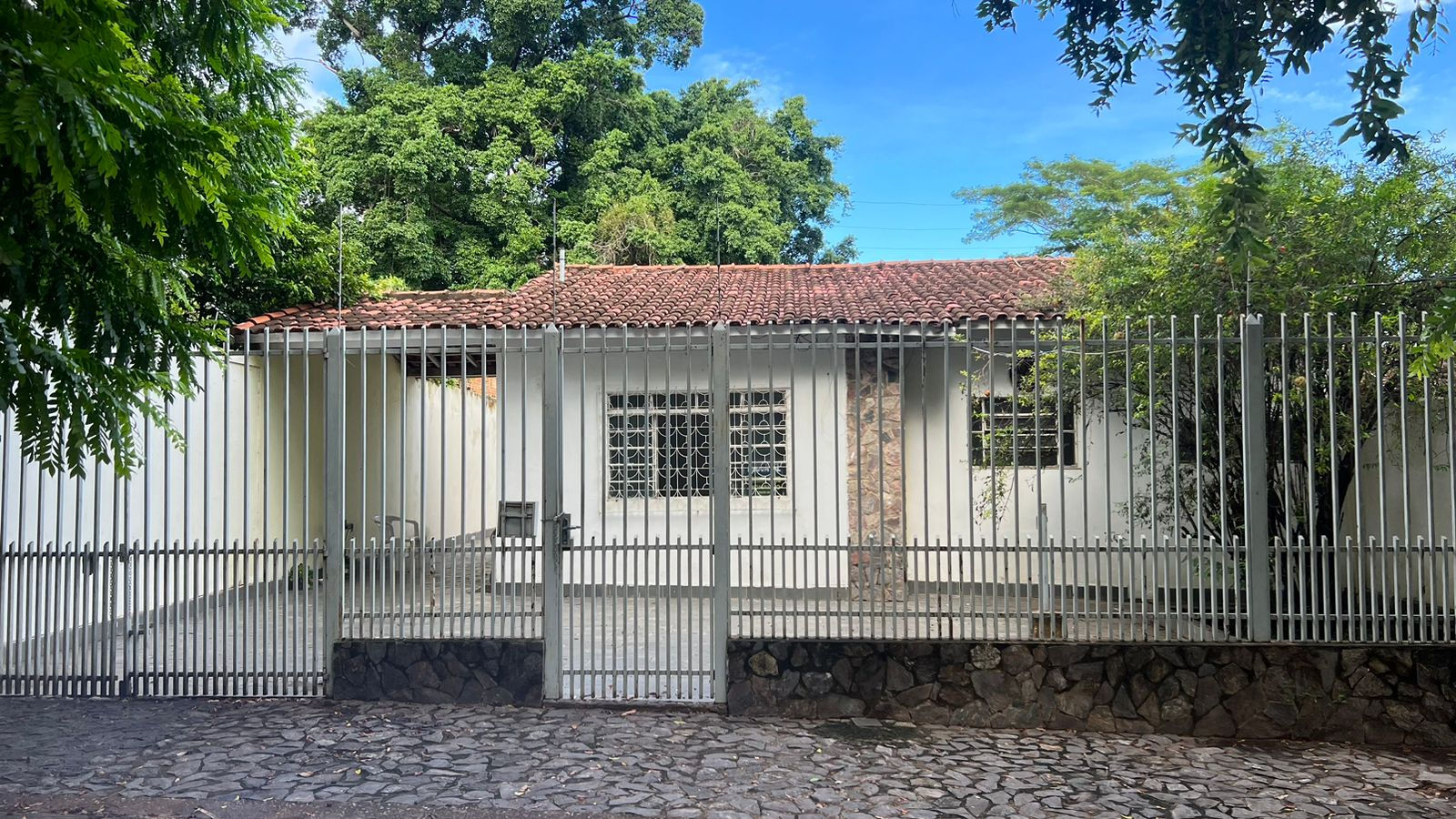 VENDA 331- CENTRO, 3 QUARTOS