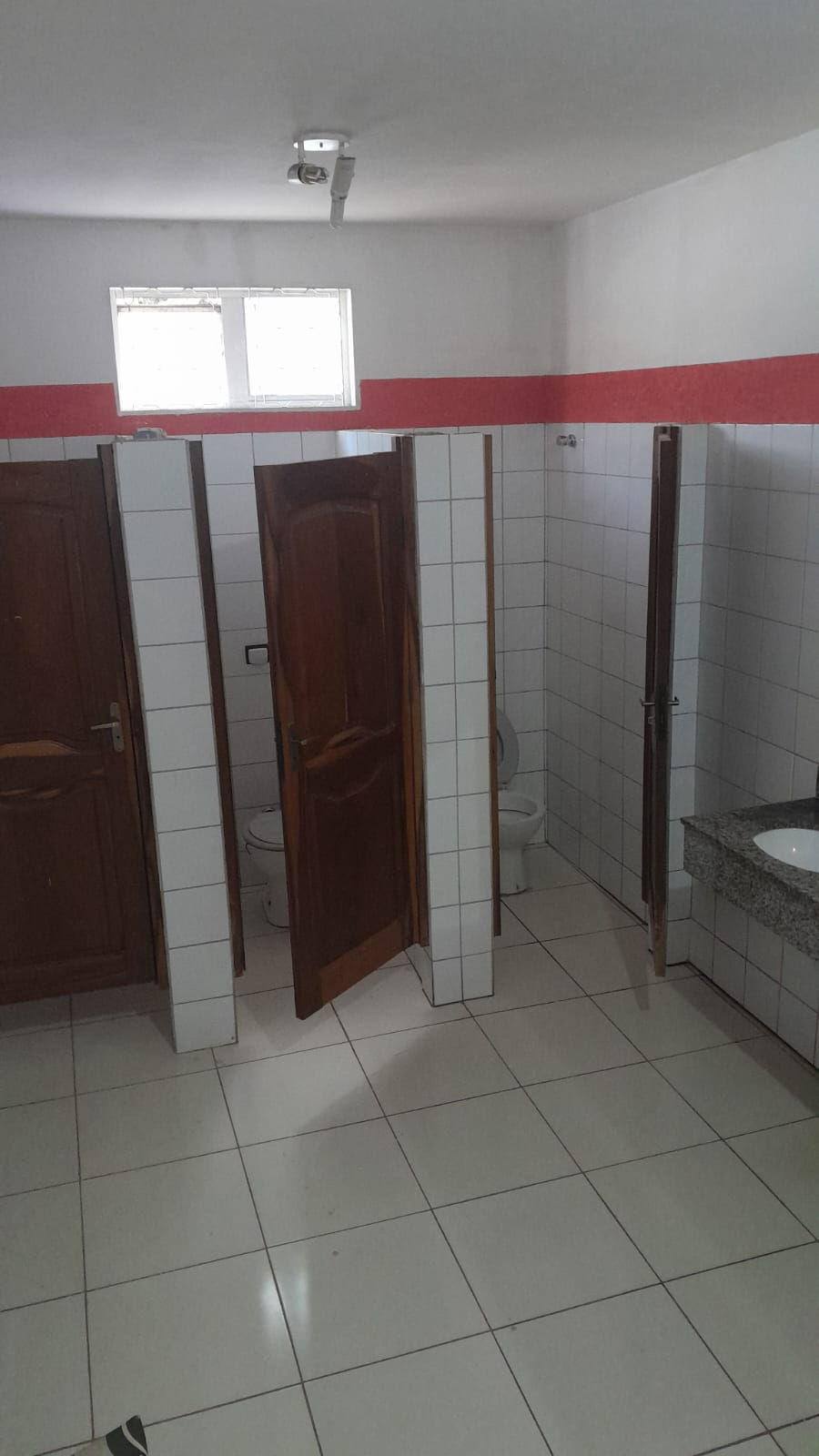 Miniatura: COMERCIAL 127- NOVA CORUMBÁ, AMPLO SALÃO COMERCIAL