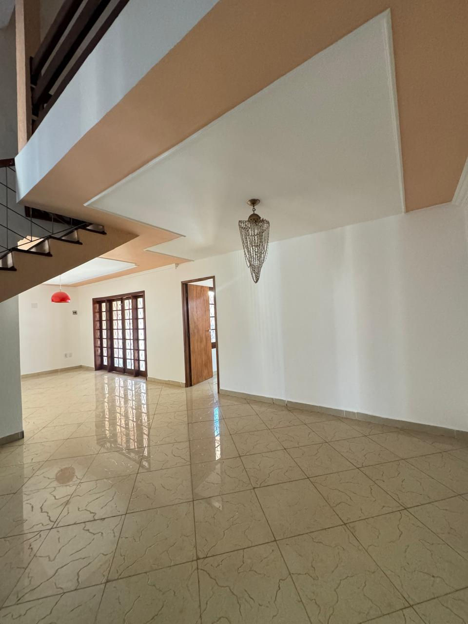 Miniatura: ALUGUEL 398- CENTRO, 2 SUÍTES