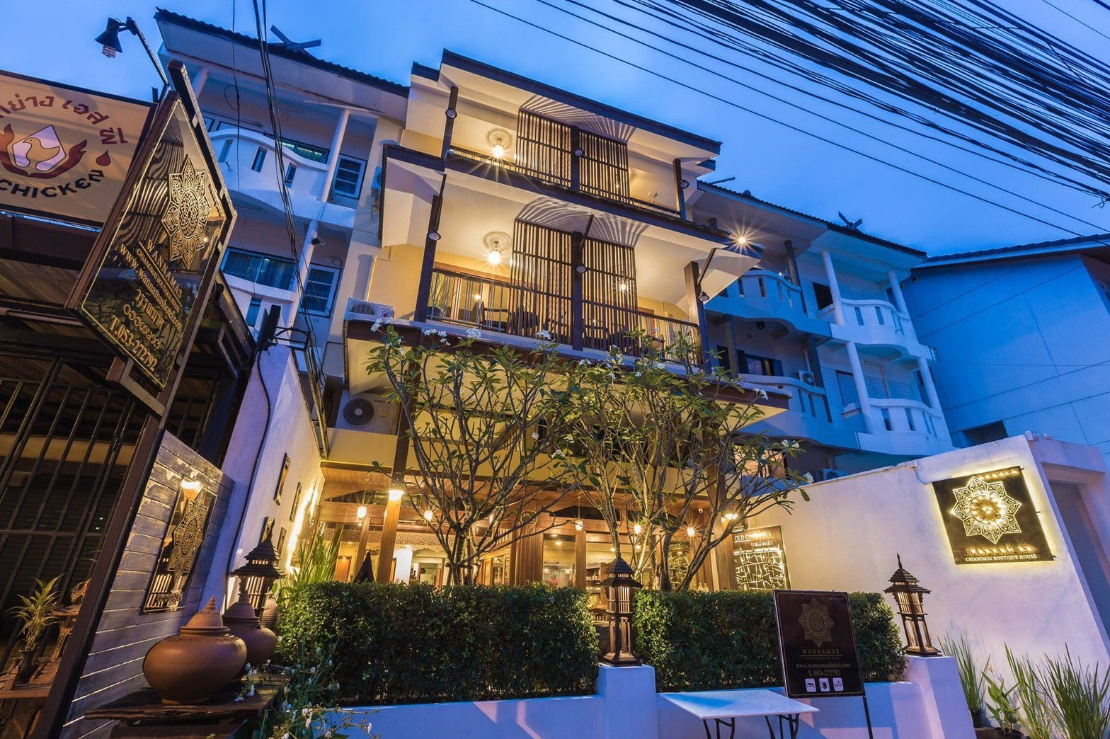 โรงแรมใจกลางเมืองเชียงใหม่ ข้างวัดพระสิงห์ สะดวกมาก พิกัดในคูเมือง