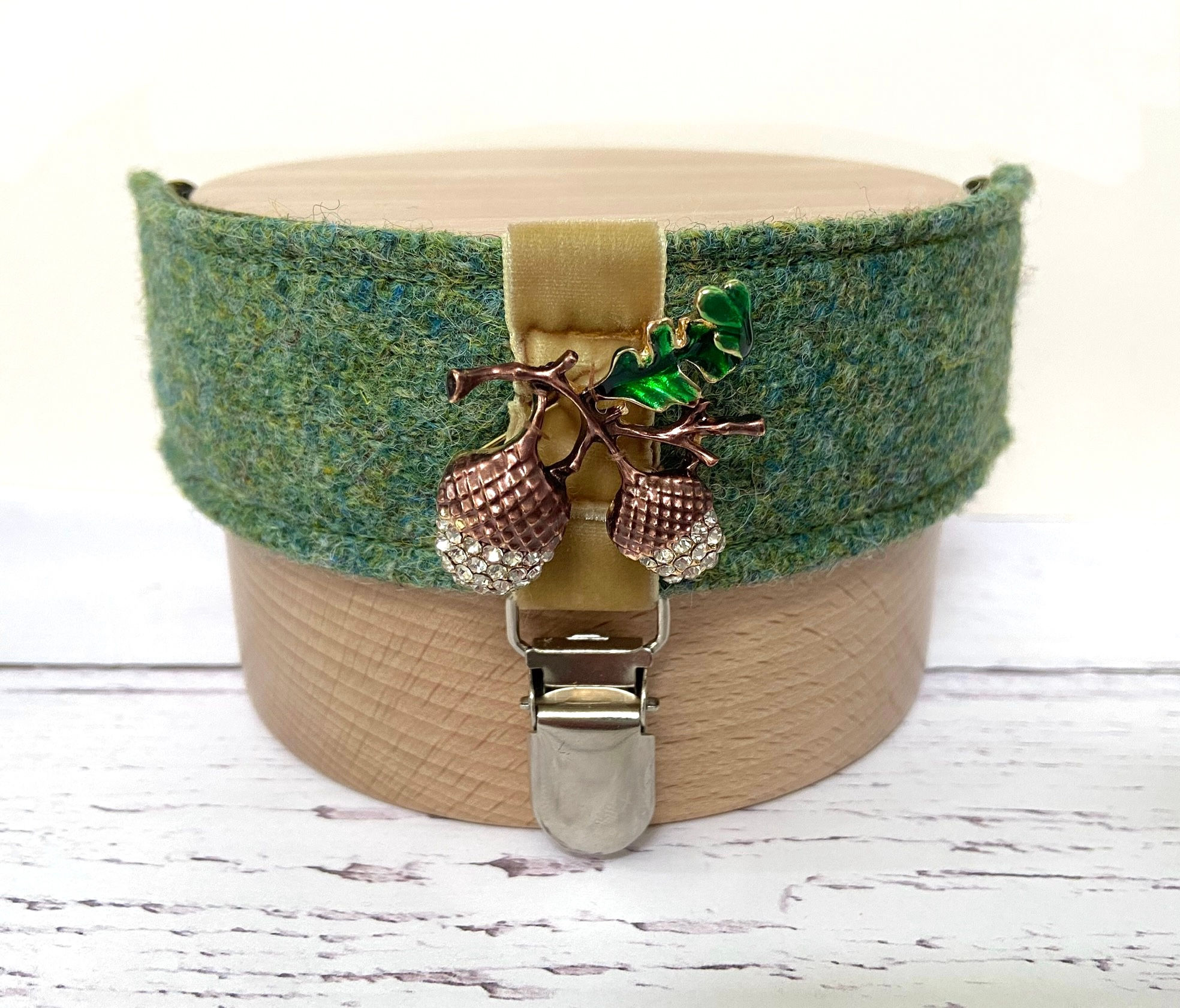 Oak Harris Tweed Ring Number Armband