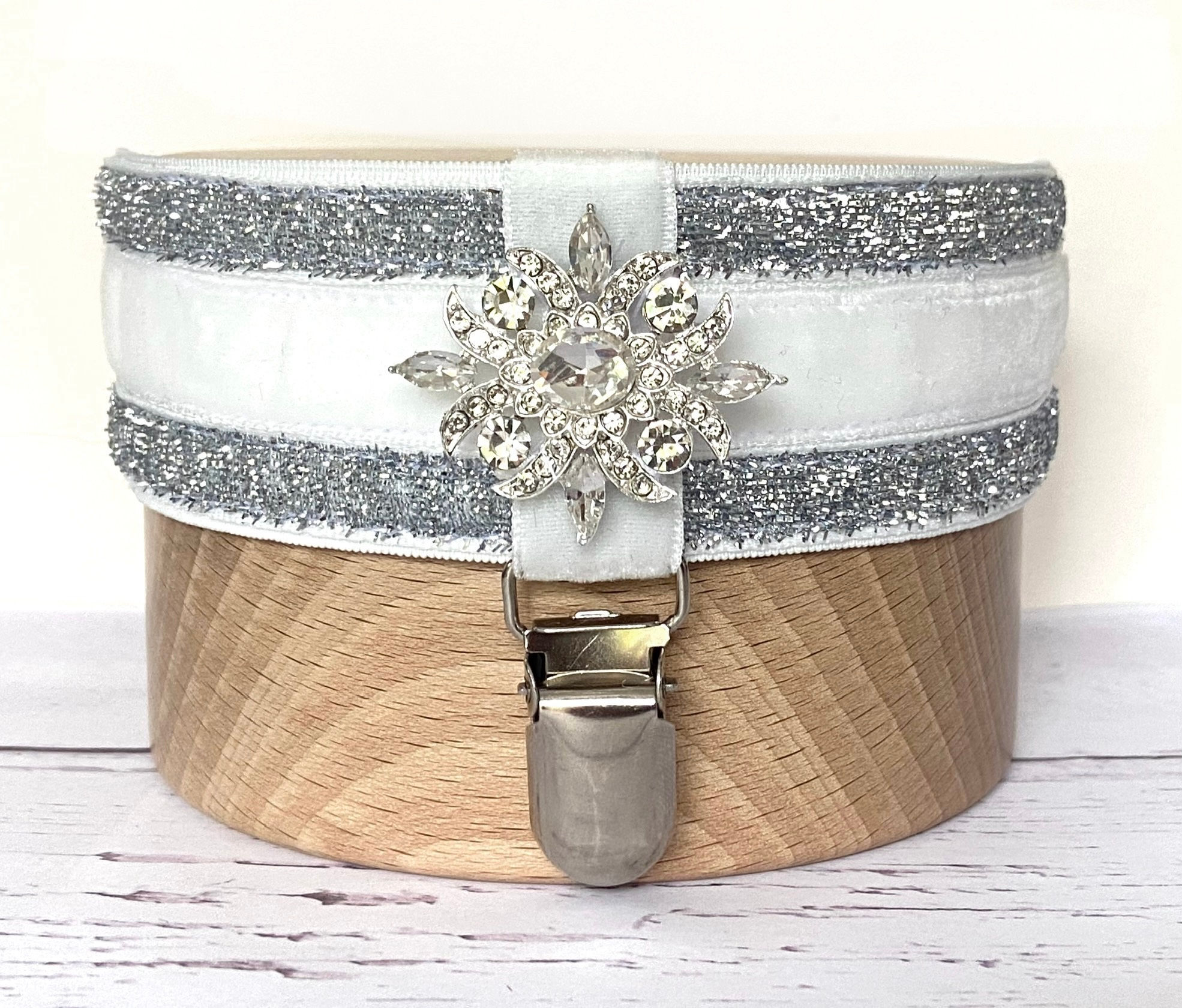 Platinum Ring Number Armband