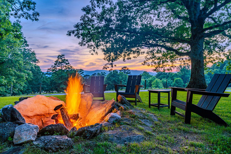 fire pit with mountain views