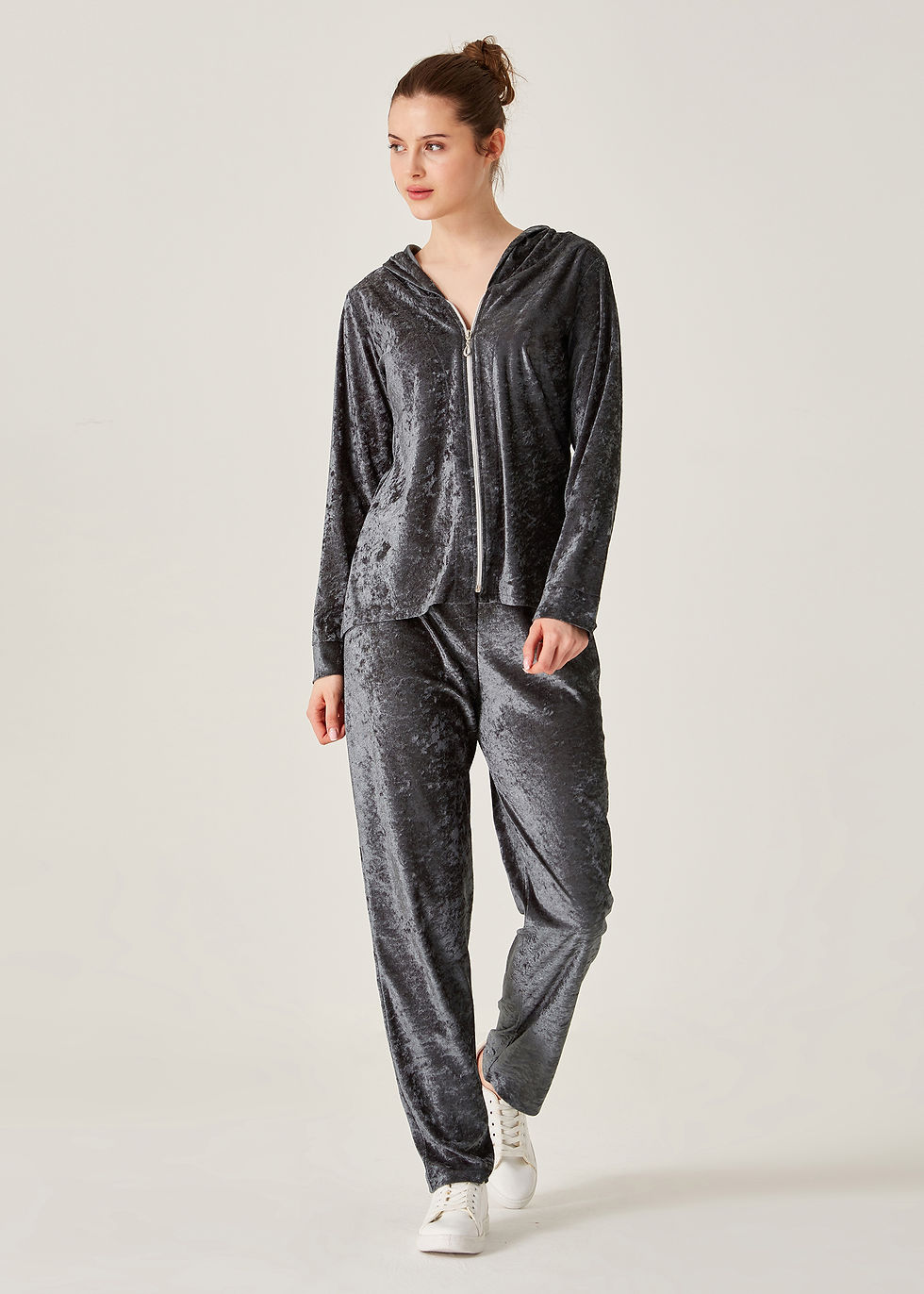 227 Kadife Eşofman Tk