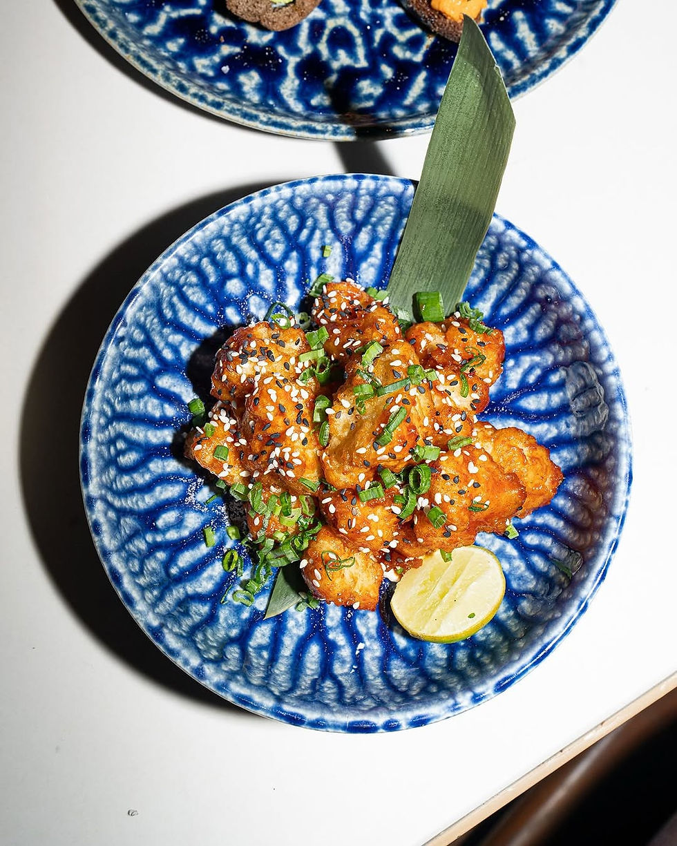 Aer offers various innovative and delectable food that flawlessly complements its rooftop setting