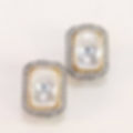 The less common polki jewellery, platinum polki, is a blend of traditional uncut diamonds with the modern white sheen of platinum on the centuries-old craft