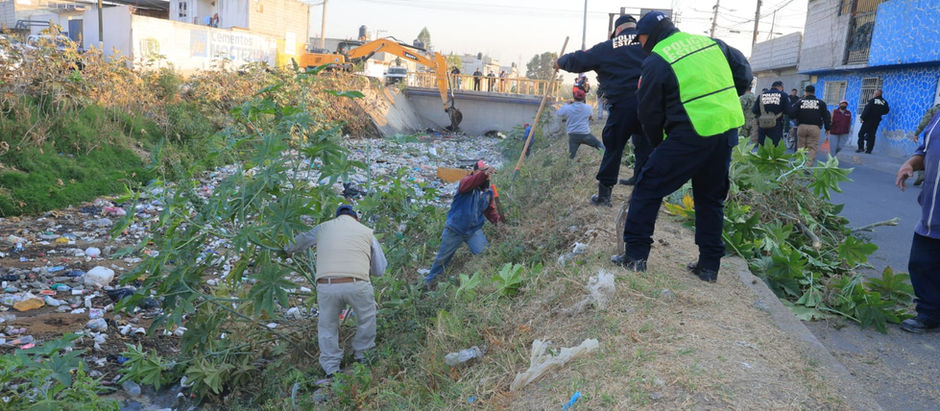 Gobierno de Ecatepec refuerza limpieza y vigilancia en canal Cartagena para prevenir delitos e inundaciones