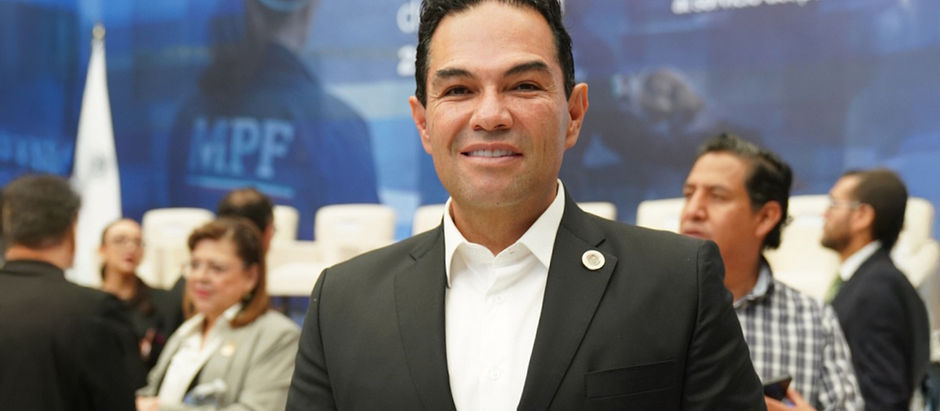 𝗘𝗡𝗥𝗜𝗤𝗨𝗘 𝗩𝗔𝗥𝗚𝗔𝗦 𝗣𝗥𝗢𝗣𝗢𝗡𝗘 𝗙𝗥𝗘𝗡𝗔𝗥 𝗔𝗕𝗨𝗦𝗢𝗦 𝗗𝗘 𝗕𝗔𝗡𝗖𝗢𝗦 𝗬 𝗖𝗢𝗠𝗘𝗥𝗖𝗜𝗢𝗦 𝗘𝗡 𝗣𝗔𝗚𝗢𝗦 𝗖𝗢𝗡 𝗧𝗔𝗥𝗝𝗘𝗧𝗔