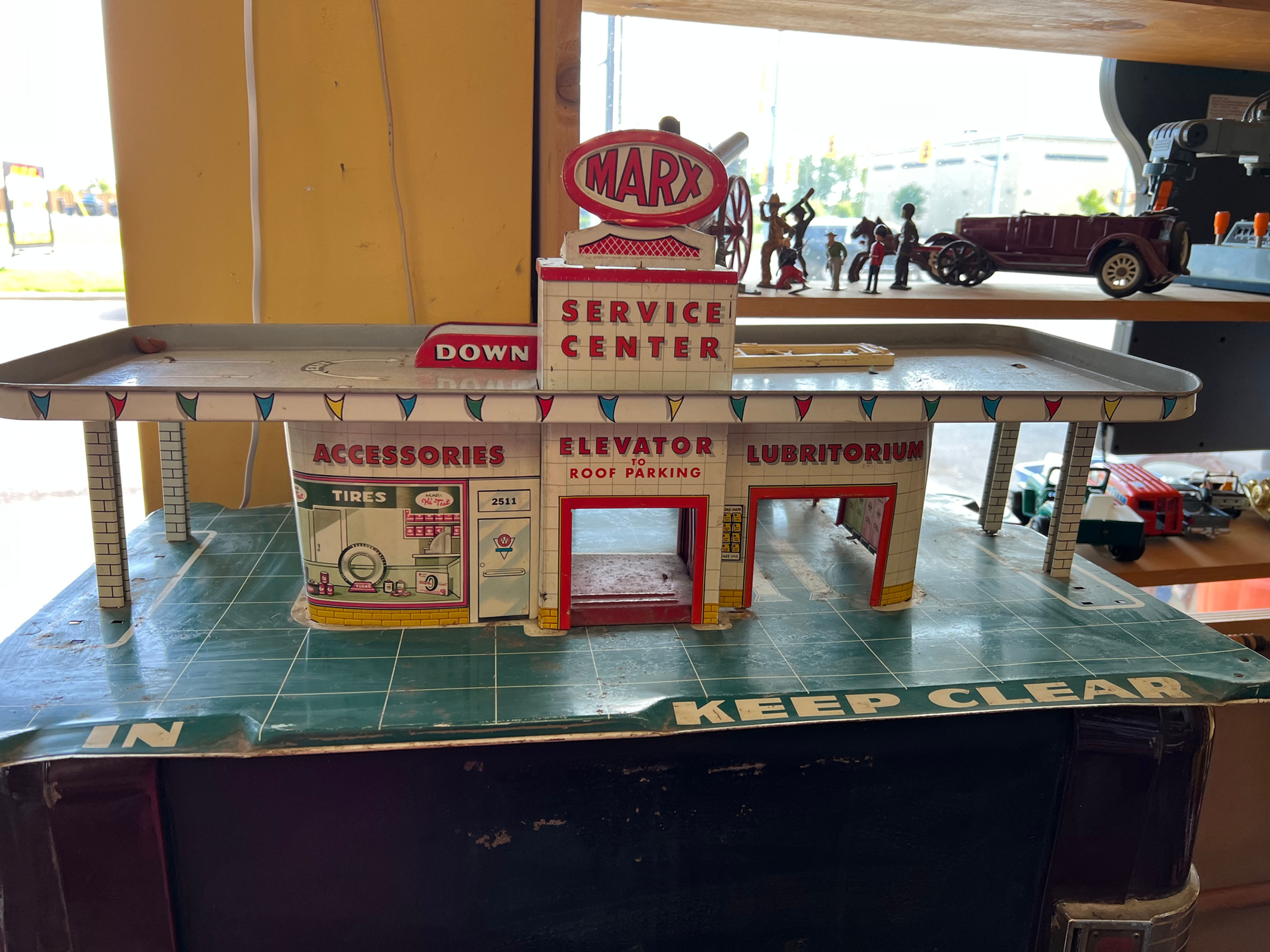 Beautiful Marx Garage