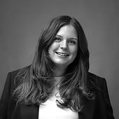 Professional business headshot of Laura