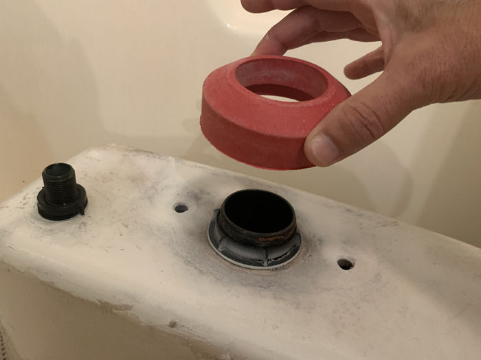 Repair a Leaky Toilet Tank in 10 Steps