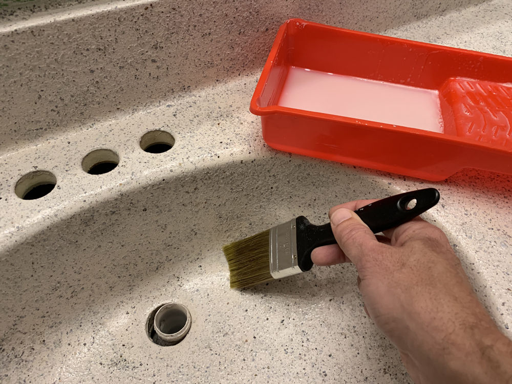 Coating a Countertop with Spreadstone