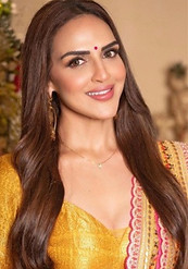 Esha Deol_edited.jpg