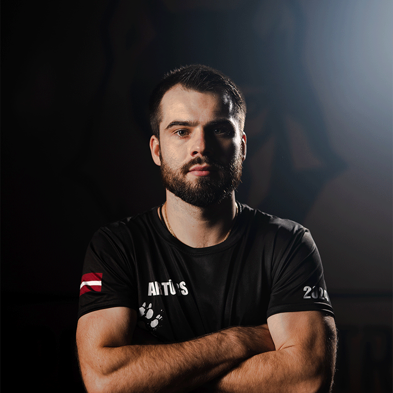 Arturs2.gif