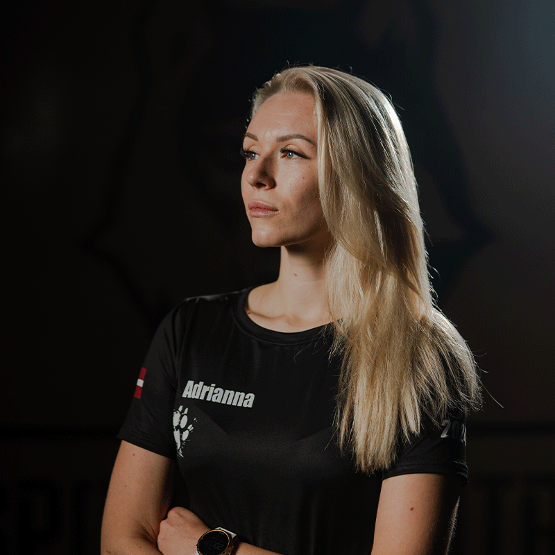 Adrianna2.gif