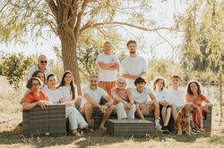 Séance photos famille dans le sud de la france - Diane SOuazé Photographe