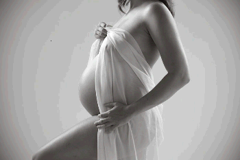 956673670_beautiful_pregnant_lady_plue_x