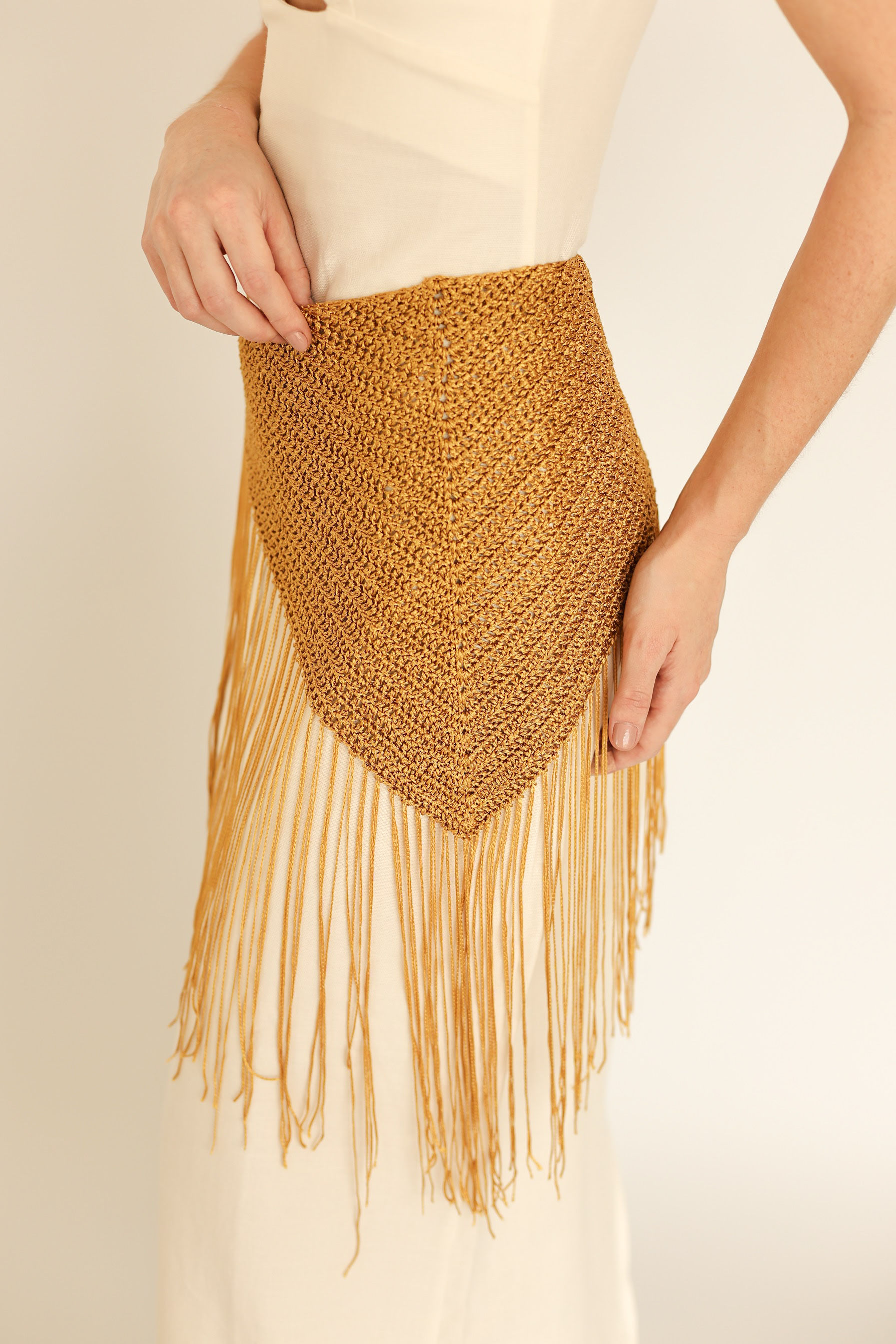 Brisa Scarf — Lenço de Crochê Curto