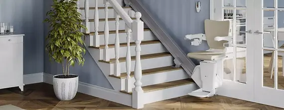 Comment installer un monte escalier dans sa maison à Muzillac ?