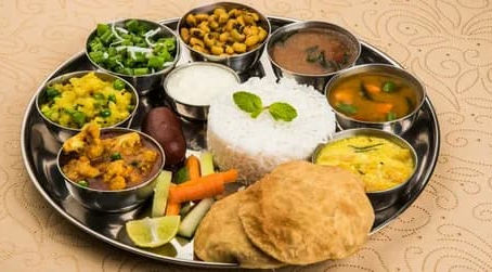 Exploring the Flavors of North Indian Cuisine: A Gastronomic Journey