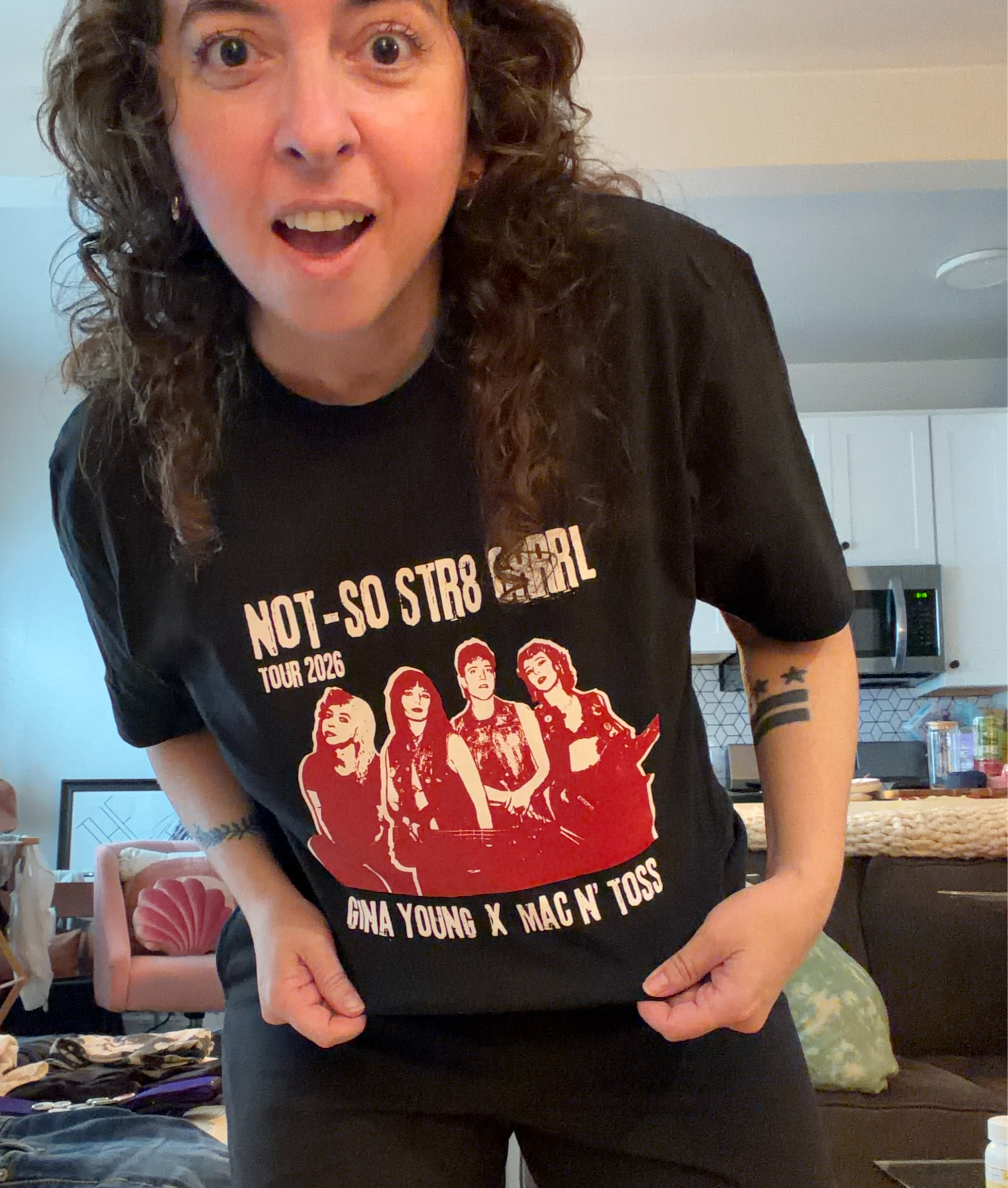 NOT-SO STR8 GRRRL TOUR T-SHIRT