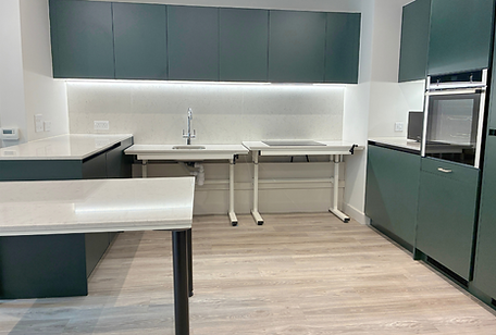 Hove Central Apt 10 - Kitchen with adjustable worktop.png