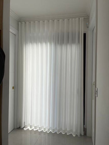 Sheer curtain in laundry