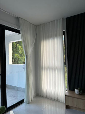 Sheer curtain with Tieback