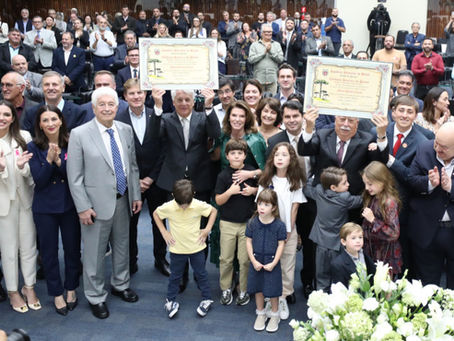 Assembleia Legislativa concede título de Cidadão Honorário do Paraná aos médicos Marco Antônio e Pedro Ernesto Caron