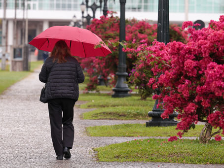 Novembro começa com chuva, mas sol aparece com mais frequĂȘncia na segunda quinzena