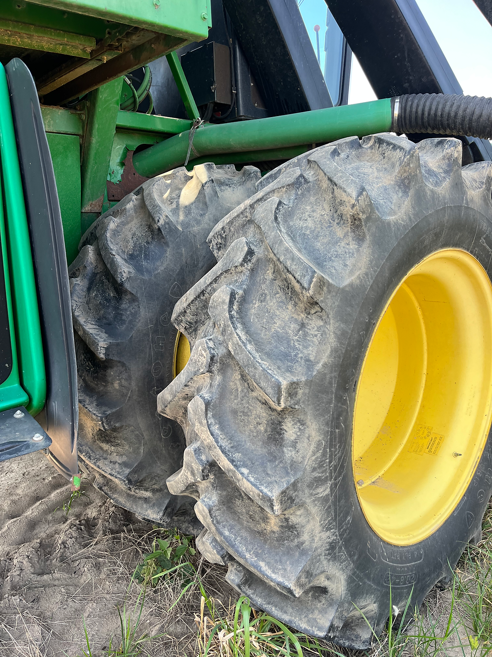 Thumbnail: John Deere 9986 6-row cotton picker