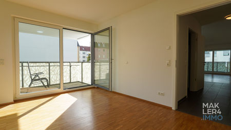 Moderne 2-Zimmer-Mietwohnung im Zweitbezug in Schweinfurt, Vermittlung durch Immobilienmakler makler4.immo