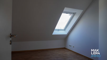 Kinder-/Arbeitszimmer in der Dachgeschosswohnung in zentraler Lage mit großer Terrasse 